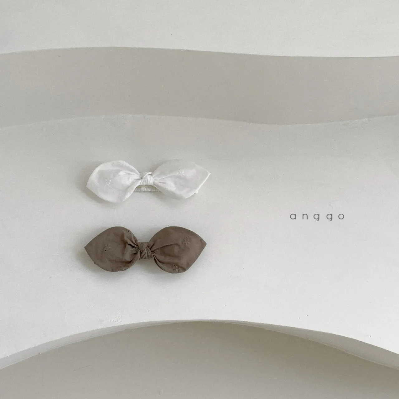 Anggo Mary Headband (2 colour options)