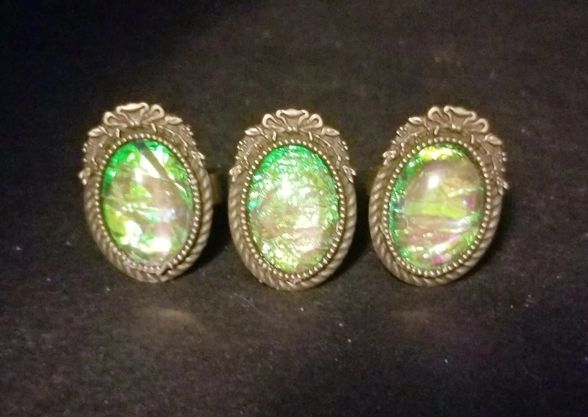 Belle Cabochon Ring