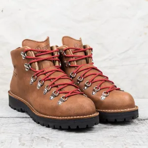 Danner Boots Mountain Light Cascade Clovis