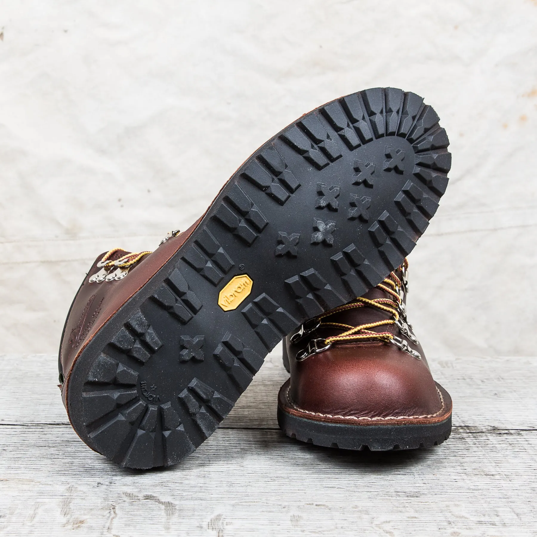 Danner Boots Mountain Pass Dark Brown