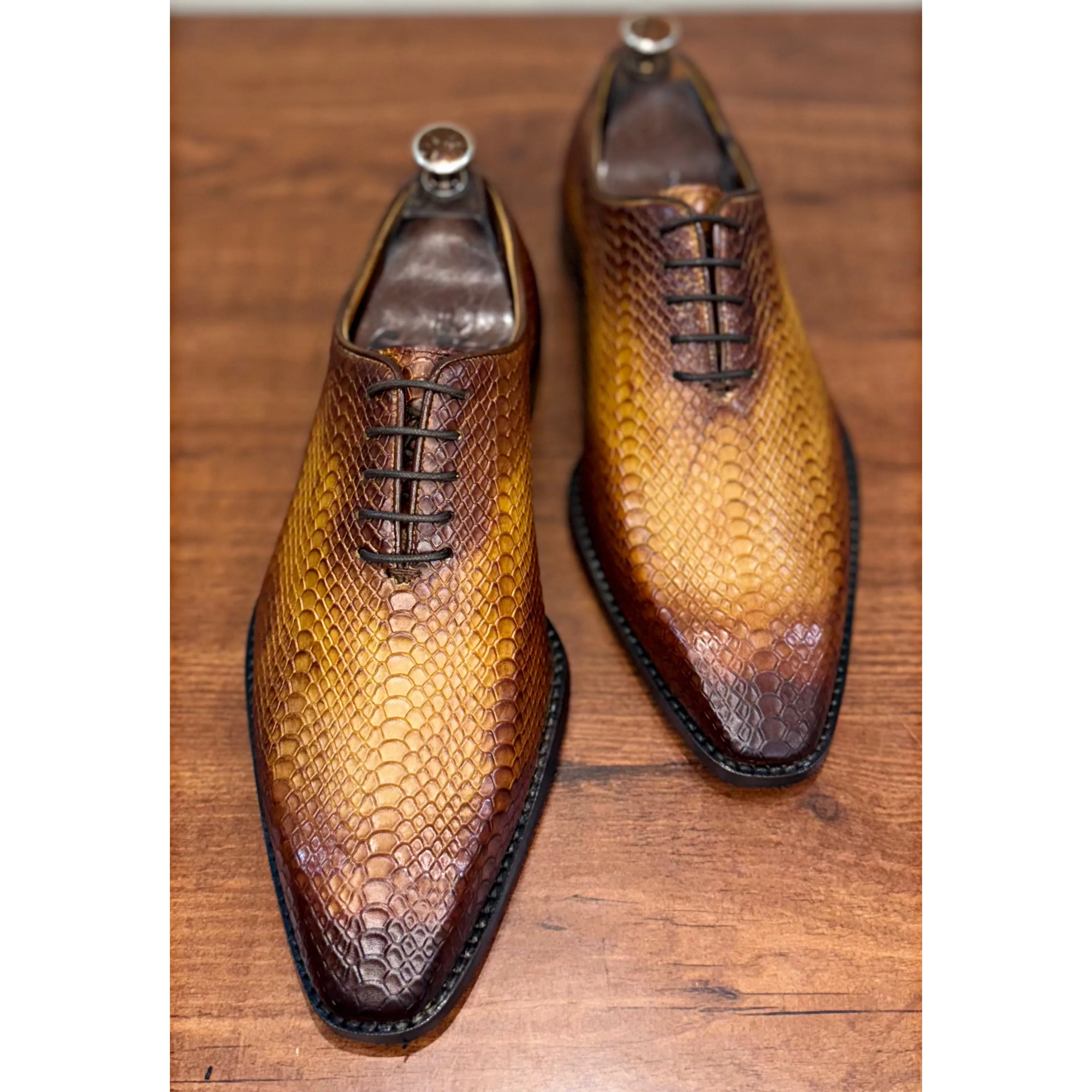 Italia Wholecut Oxfords Python Tan