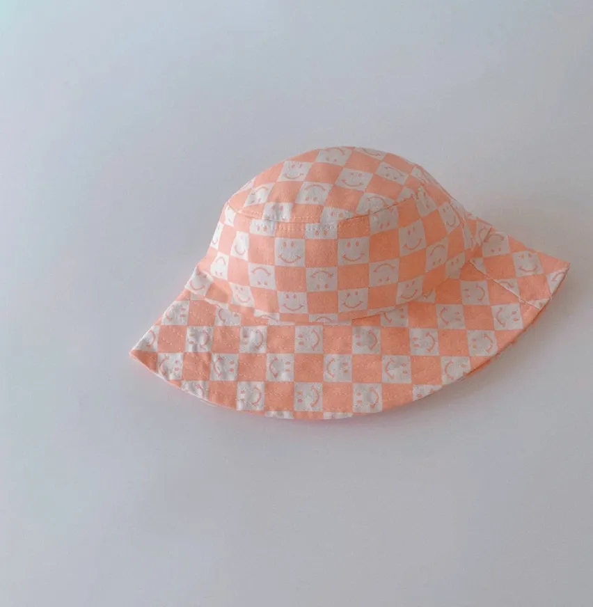 Kids Check Smiley Hat Pink