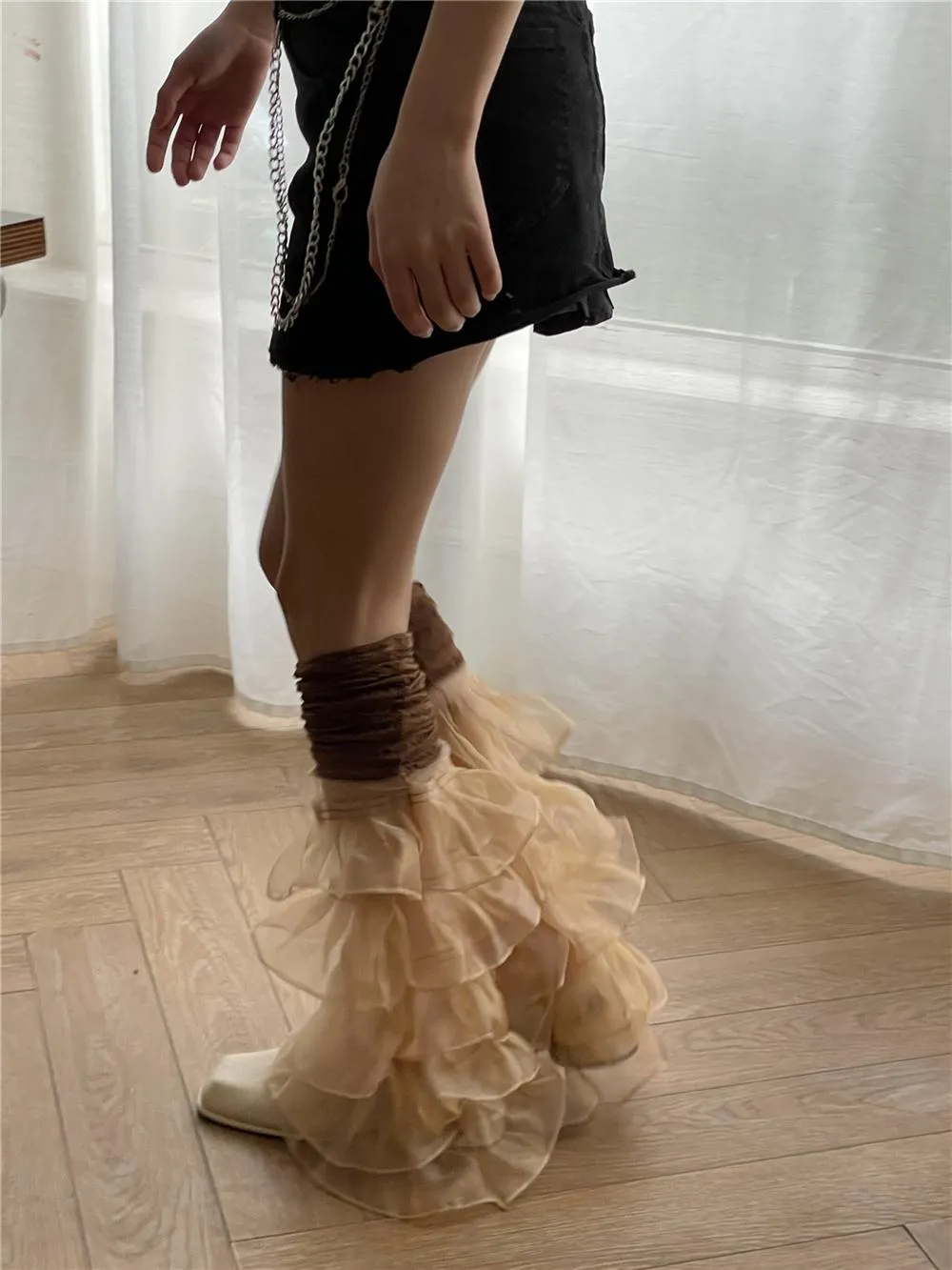 Mary Lace Paneled Leg Cover Sweet Pleated Multi-Layer Leg Covers