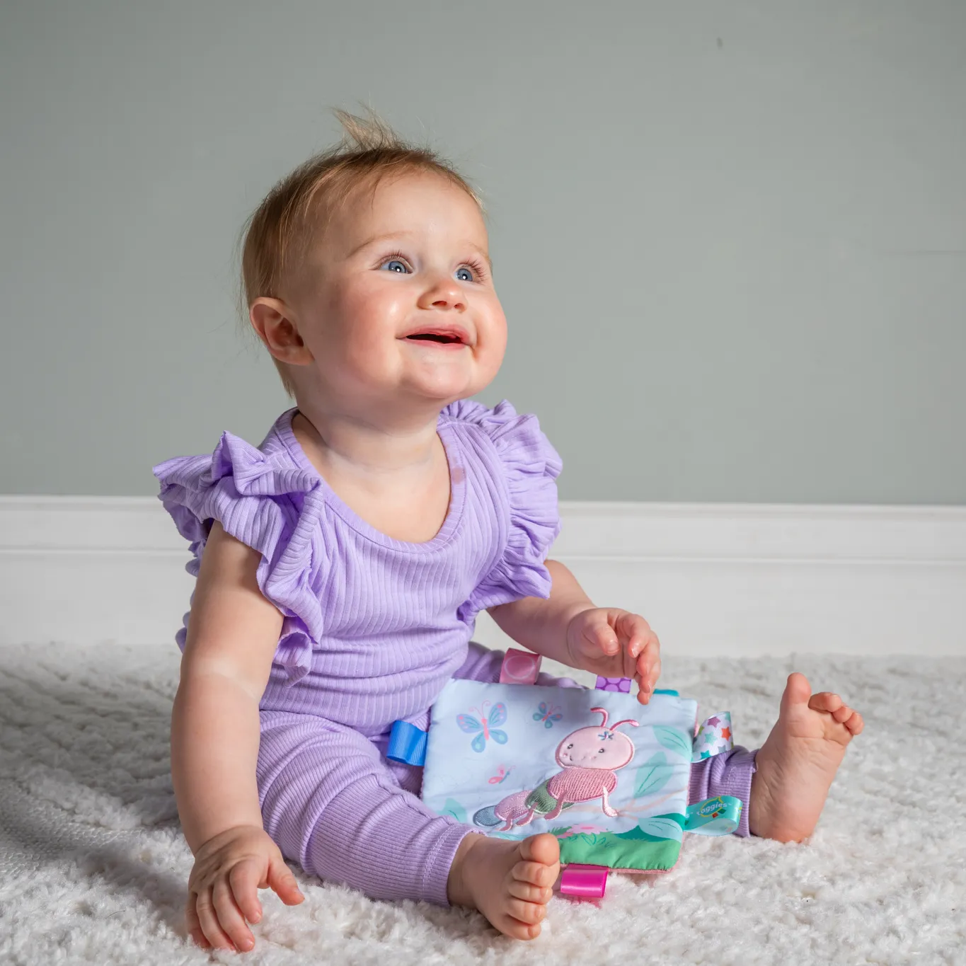 Mary Meyer Taggies Crinkle Me Camilla Caterpillar – 6×6″