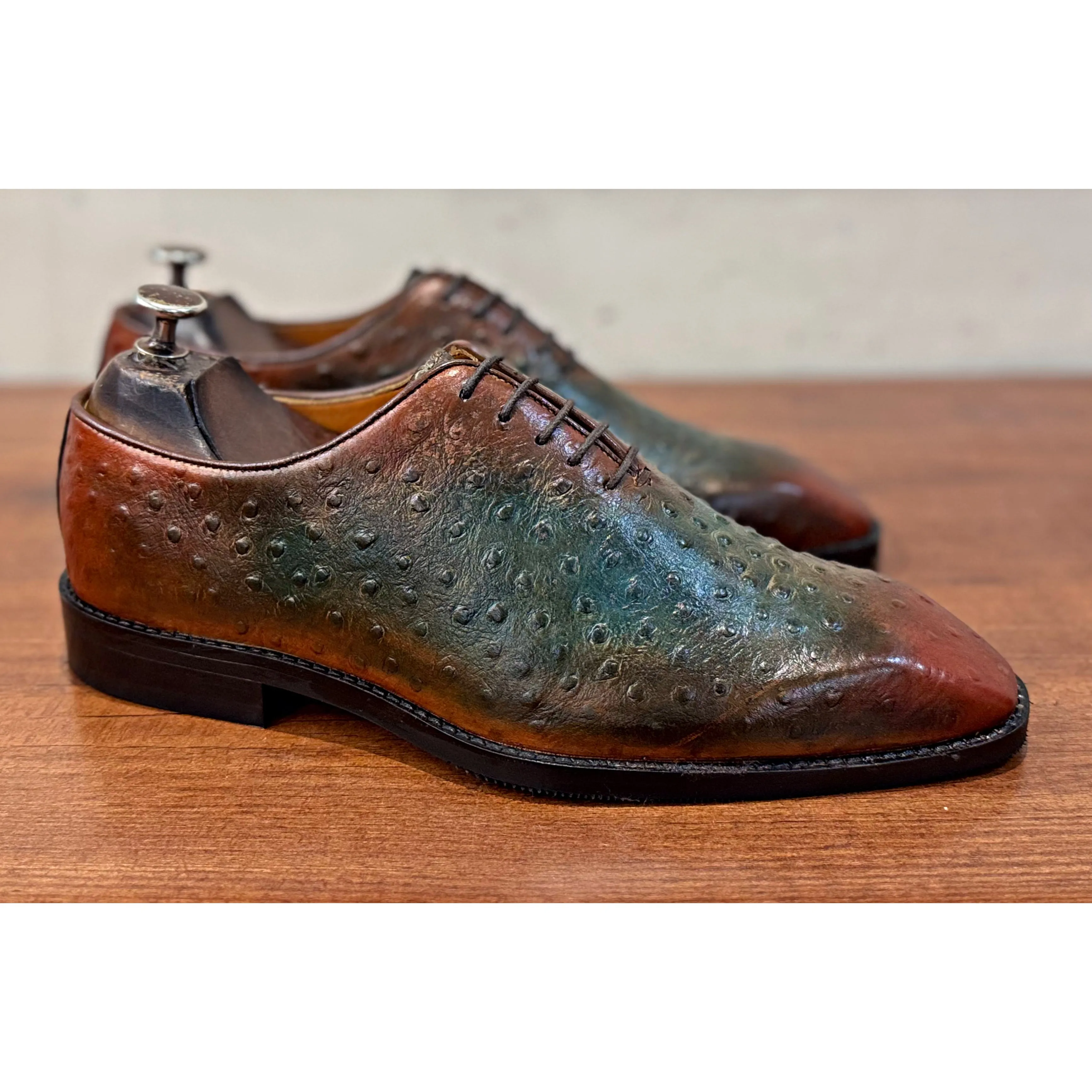 Ostrich Wholecut Oxfords Green Tan