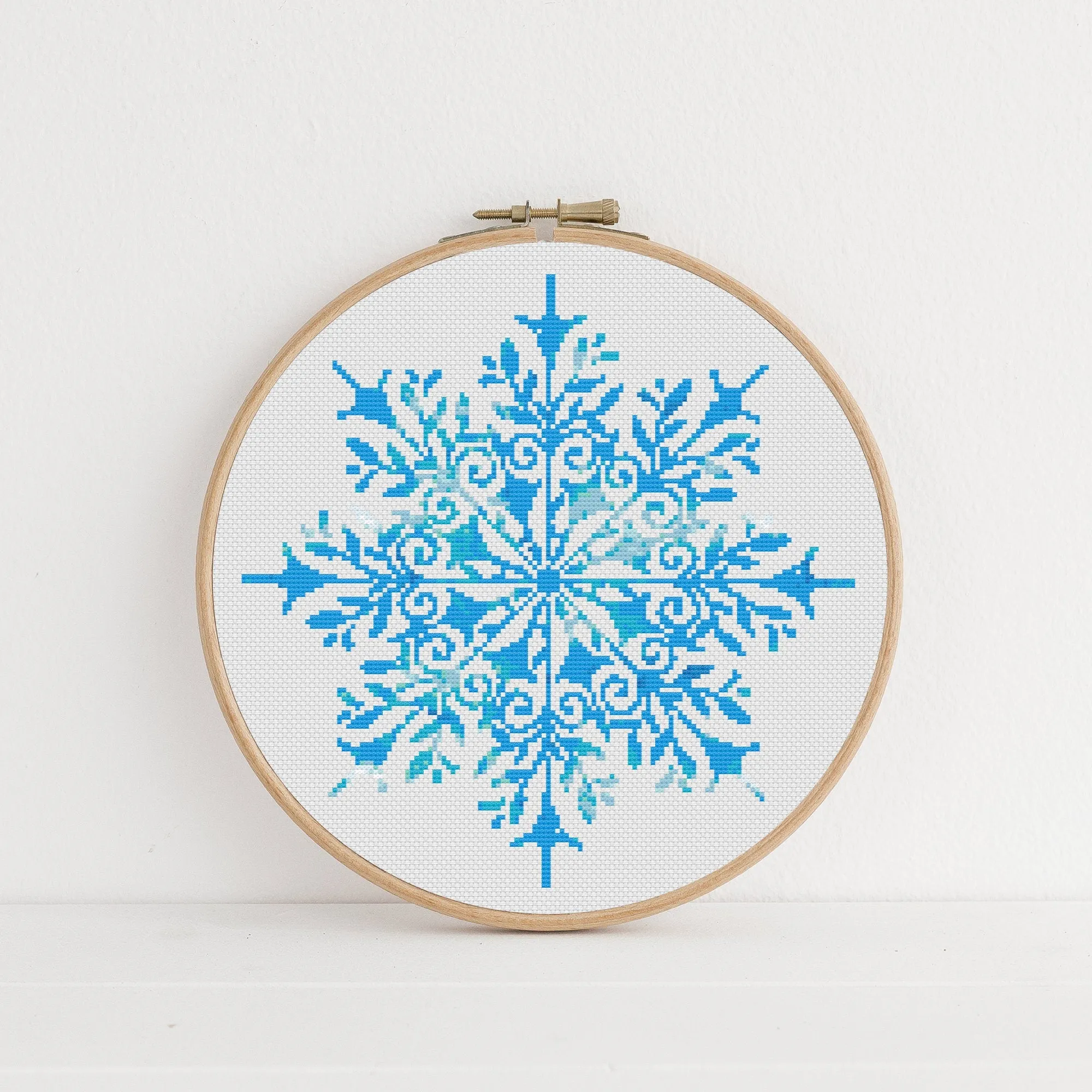 Snowflake Cross Stitch Pattern #723